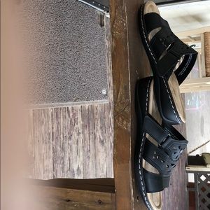 Shoes, black Sandals, Sz 9 1/2 M, St Johns Bay